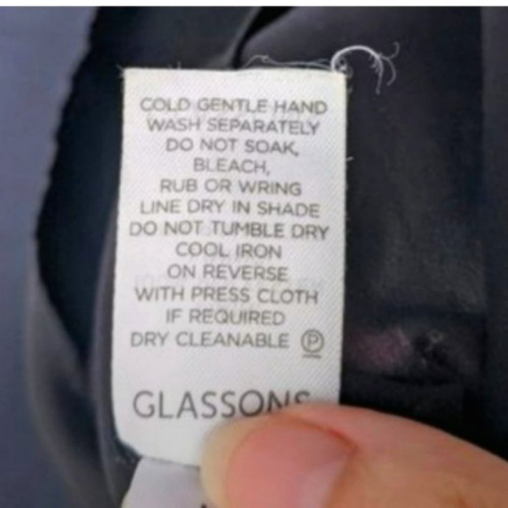 Satiny maxi dress red woman's size 6-8 Red, grey & black - Picture 10 of 12